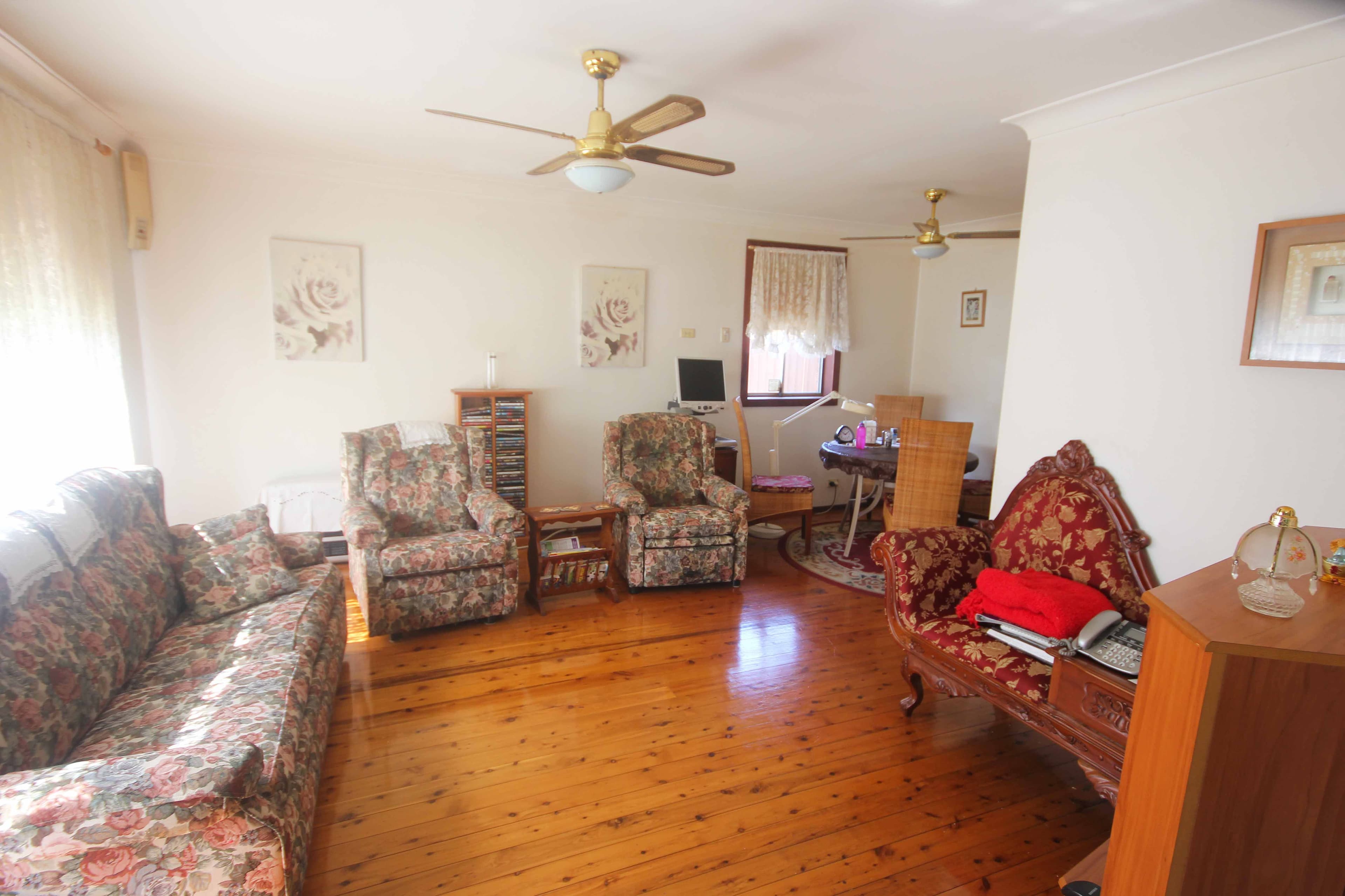 1 Burrendong Road, Leumeah NSW 2560, Leumeah - Thumbnail 2