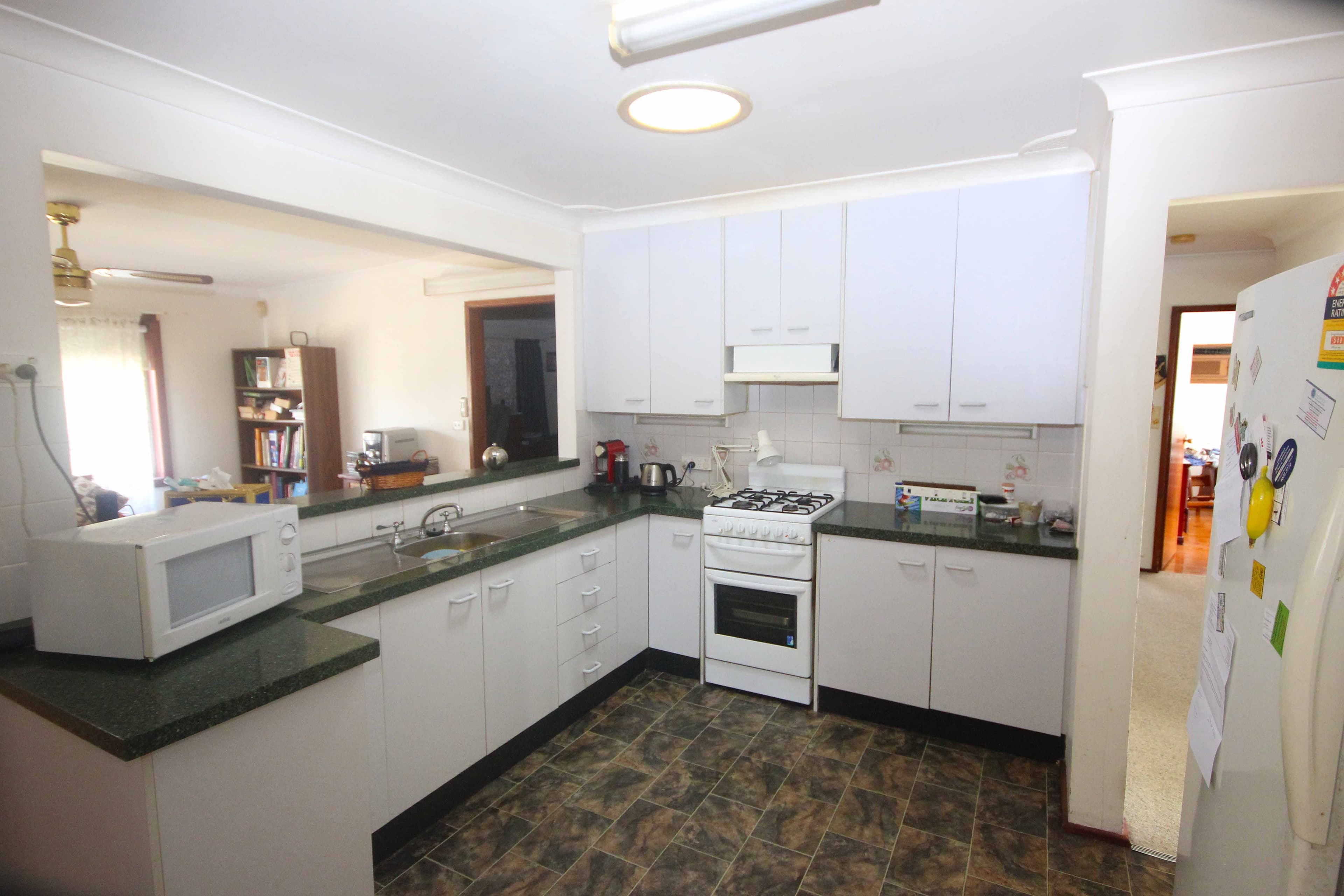 1 Burrendong Road, Leumeah NSW 2560, Leumeah - Thumbnail 3