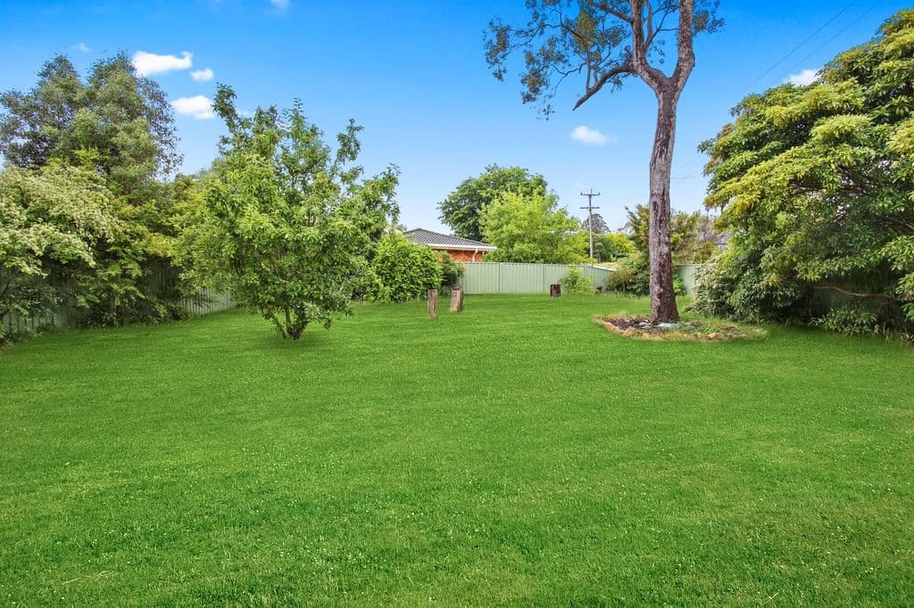 204 Wilson Drive, Hill Top NSW 2575, Hill Top - Thumbnail 2