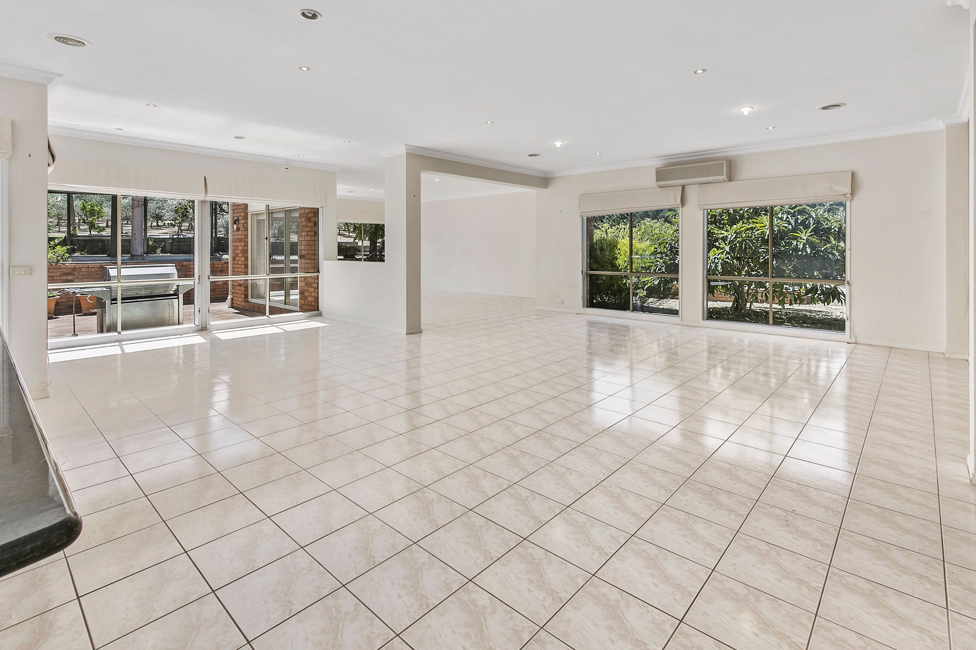 10 Benton Grange Drive, Mornington VIC 3931, Mornington - Thumbnail 8