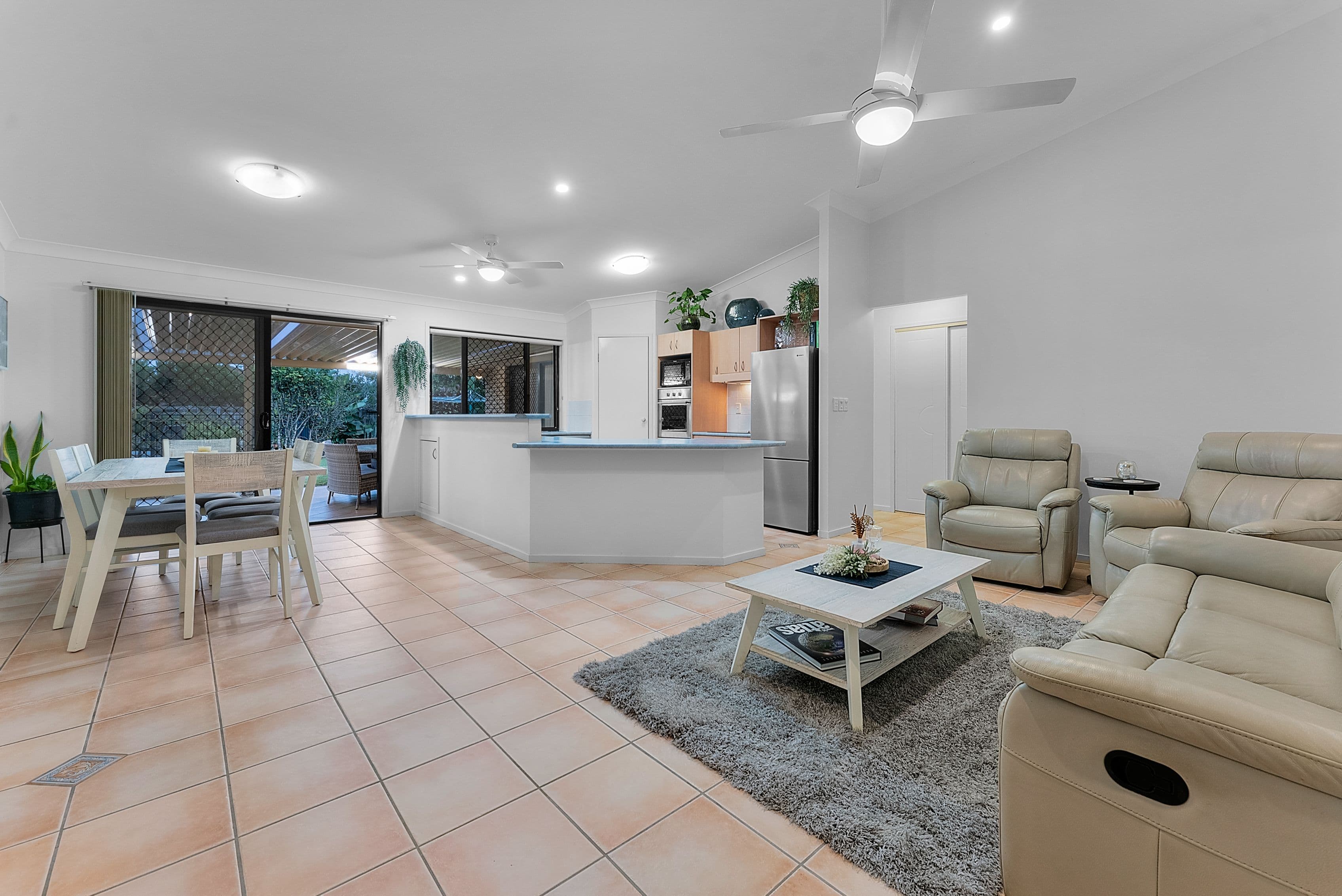 10 Chilton Crescent, North Lakes QLD 4509, North Lakes - Thumbnail 4