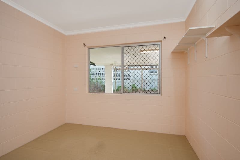 33 Dandaloo Street, BAYVIEW HEIGHTS QLD 4868, Bayview Heights - Thumbnail 5