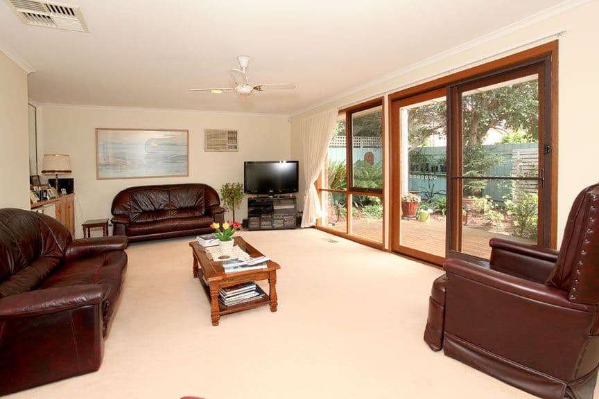 14 Chippendale Terrace, BURWOOD EAST VIC 3151, Burwood East - Thumbnail 4