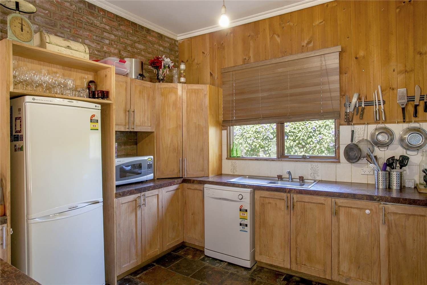 48 Francis Street, BELMONT VIC 3216, Belmont - Thumbnail 2