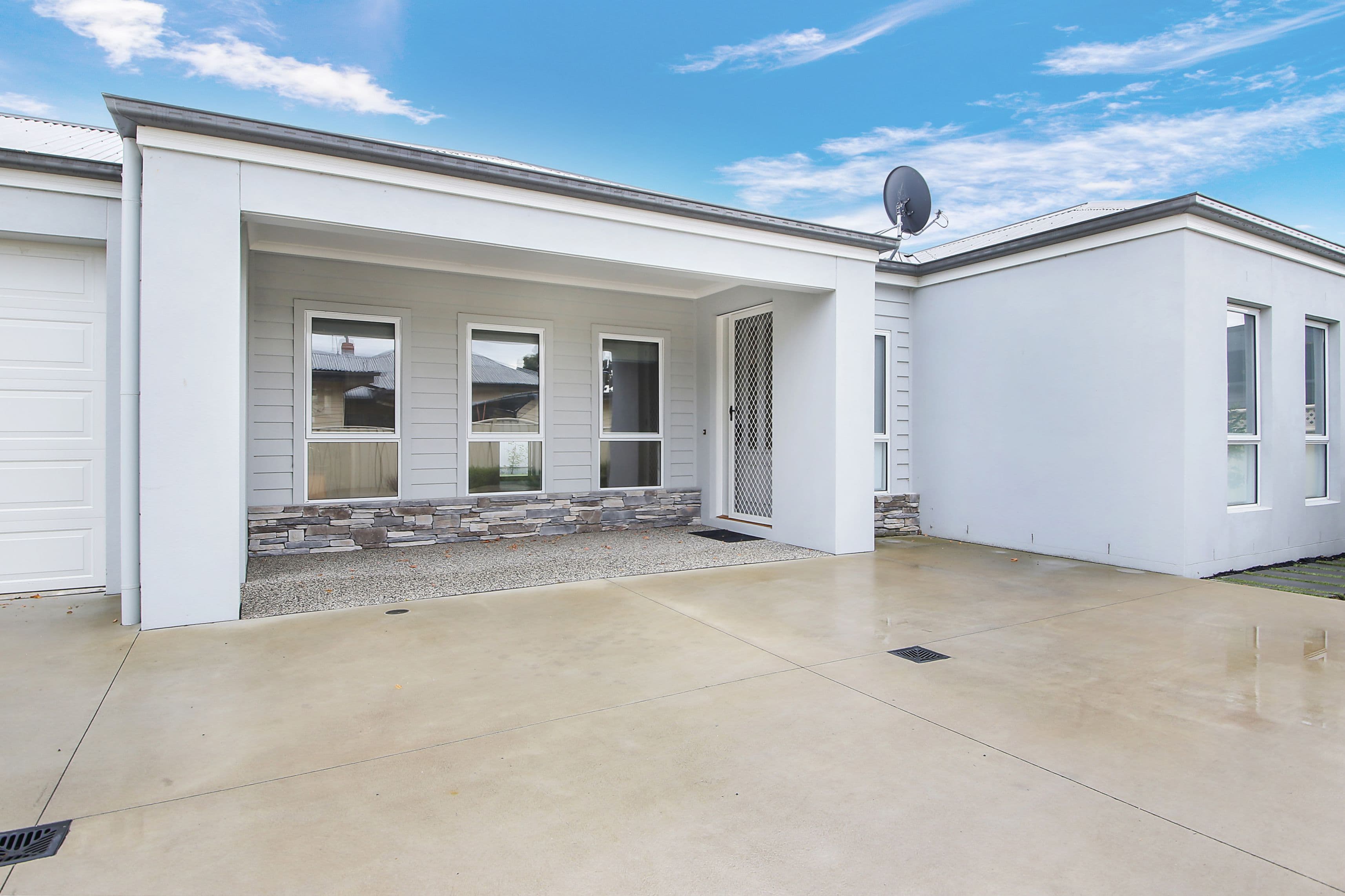 11A Smythe Street, Wodonga VIC 3690, Wodonga - Thumbnail 2