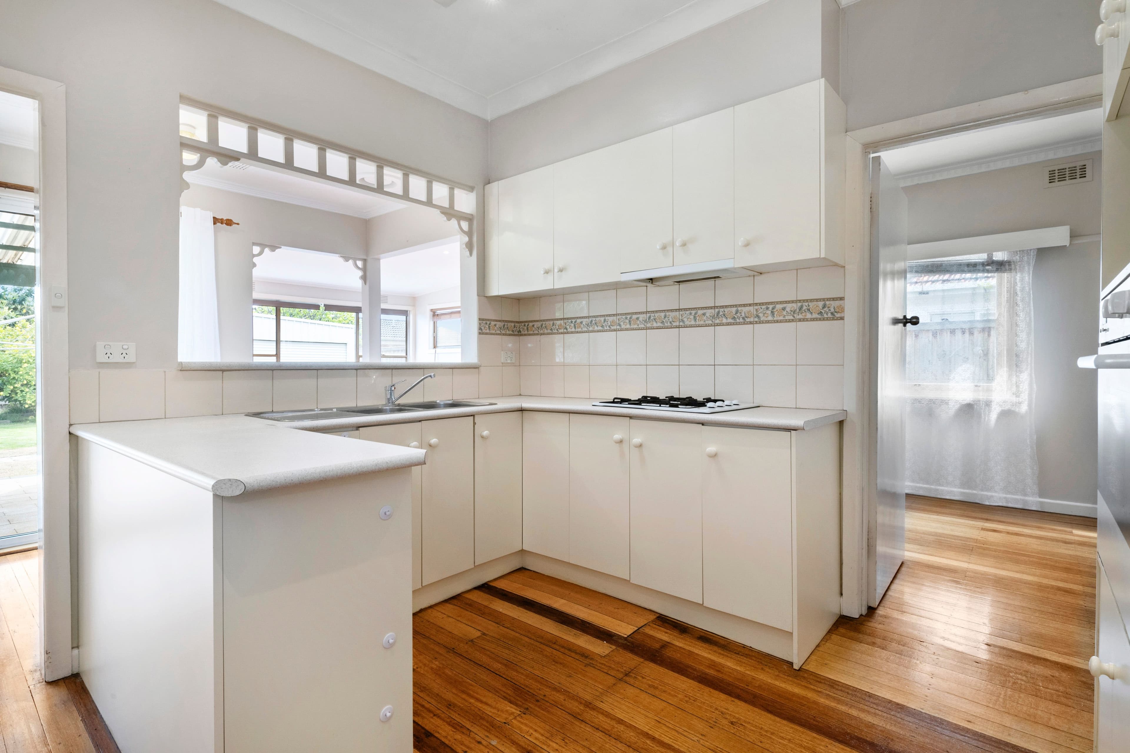 50 Derrick Street, Lalor VIC 3075, Lalor - Thumbnail 3