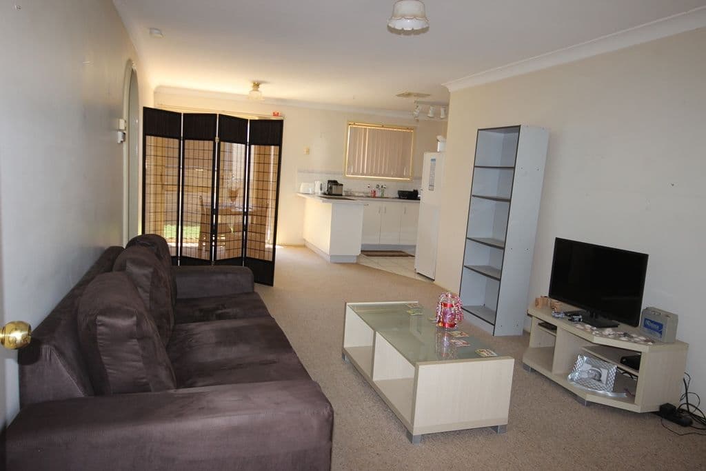 12 Curlew Crescent, Tamworth NSW 2340, Tamworth - Thumbnail 2