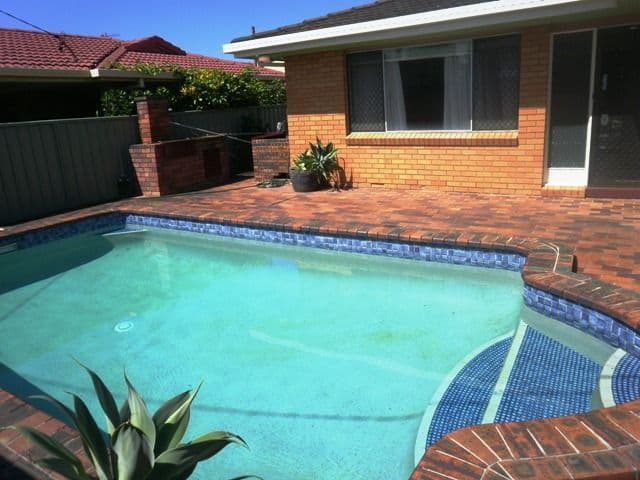 68 Twenty Fifth Avenue, PALM BEACH QLD 4221, Palm Beach - Thumbnail 2