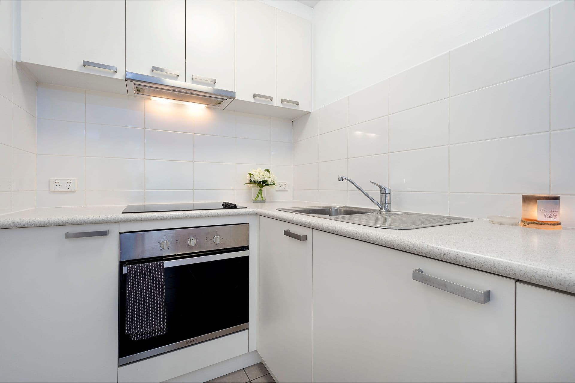 84 Latrobe Street, Mentone VIC 3194, Mentone - Thumbnail 4