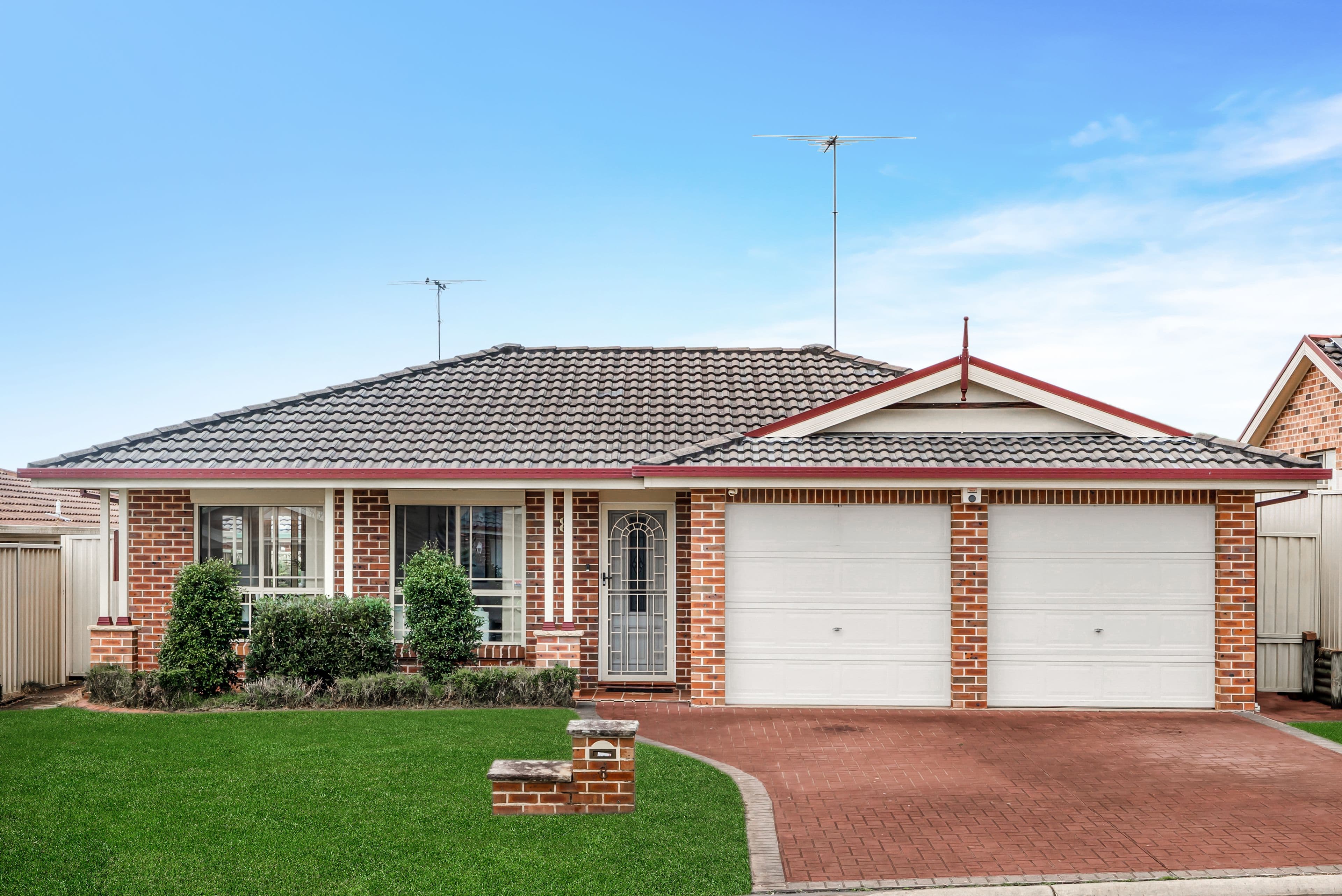 8 Yuroka Street, Glenmore Park NSW 2745, Glenmore Park - Image 1