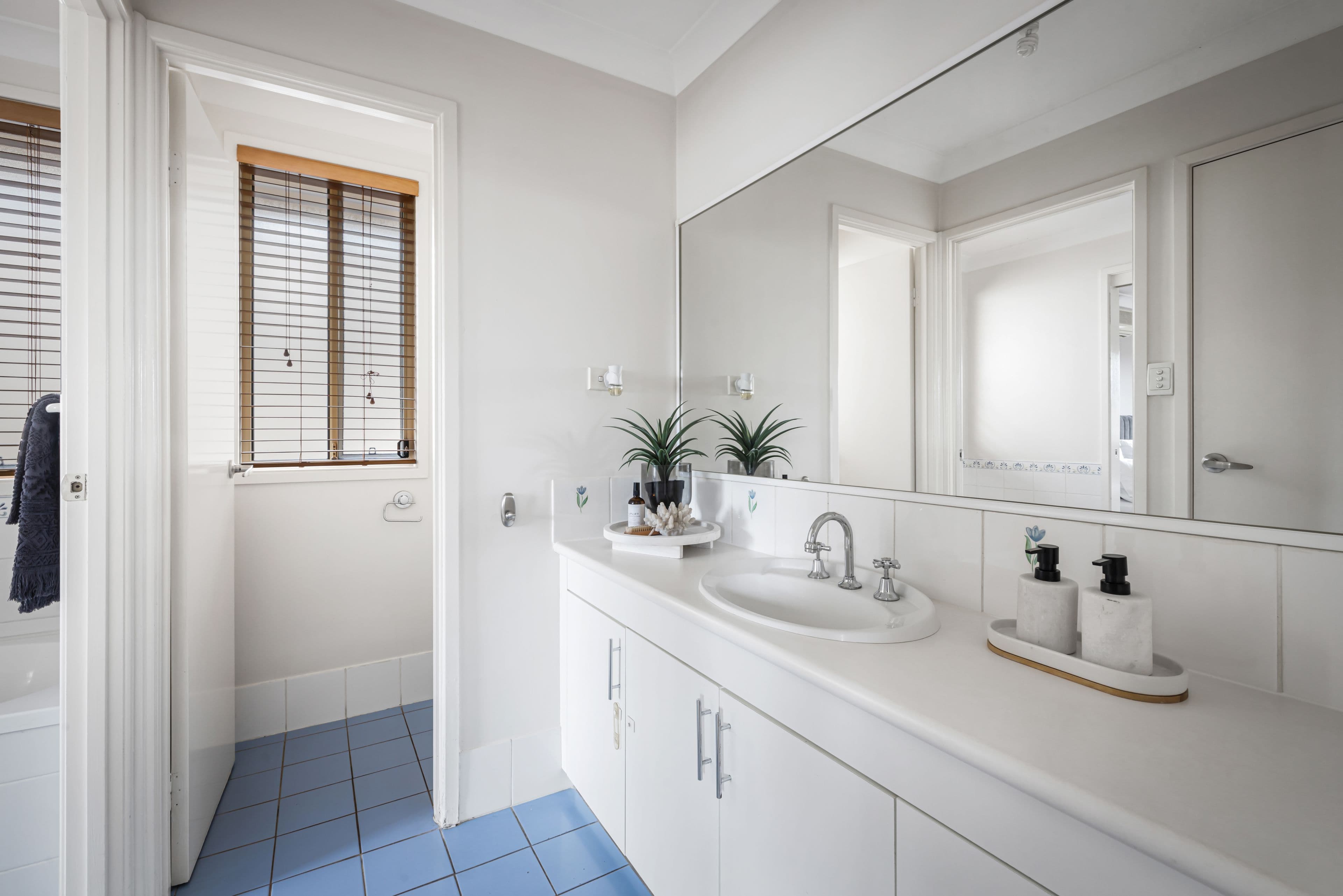 8 Yuroka Street, Glenmore Park NSW 2745, Glenmore Park - Thumbnail 5