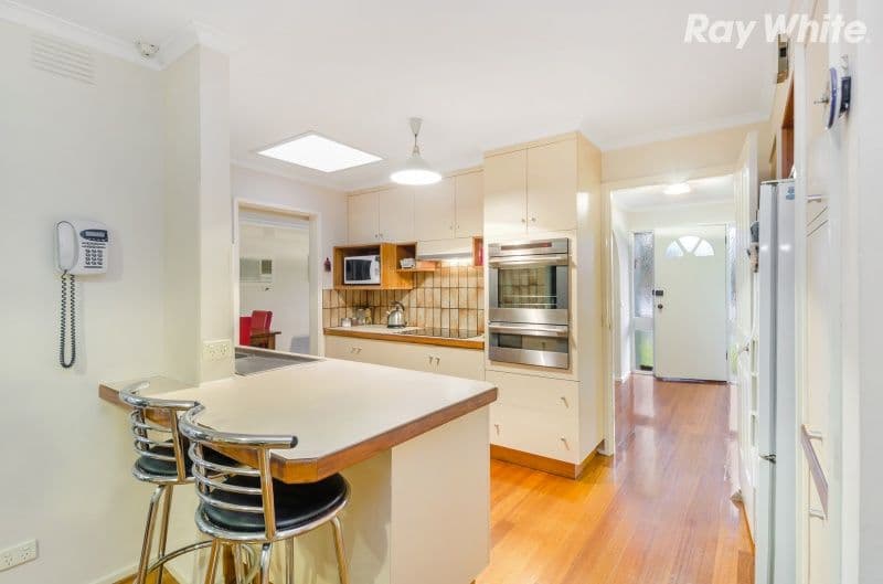 31 Ozone Road, Bayswater VIC 3153, Bayswater - Thumbnail 4