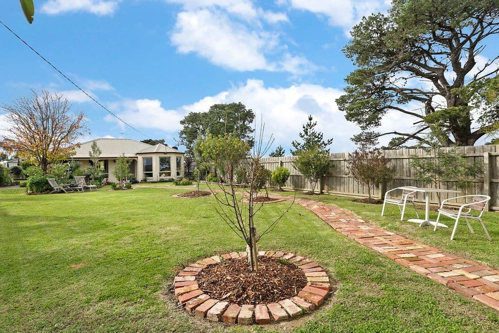 193-197 Barwarre Road, Grovedale VIC 3216, Grovedale - Thumbnail 2