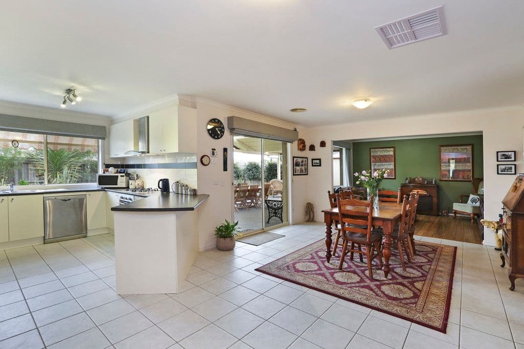 193-197 Barwarre Road, Grovedale VIC 3216, Grovedale - Thumbnail 6