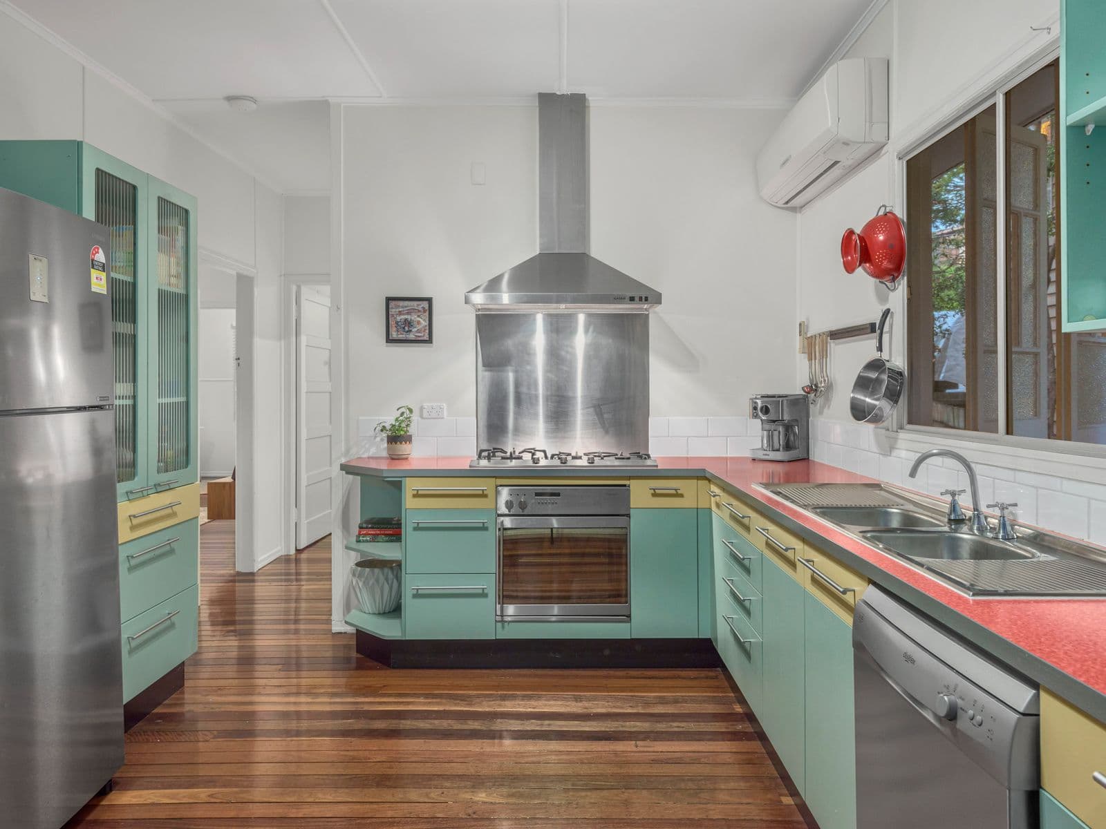 86 Lade Street, Coorparoo QLD 4151, Coorparoo - Thumbnail 7