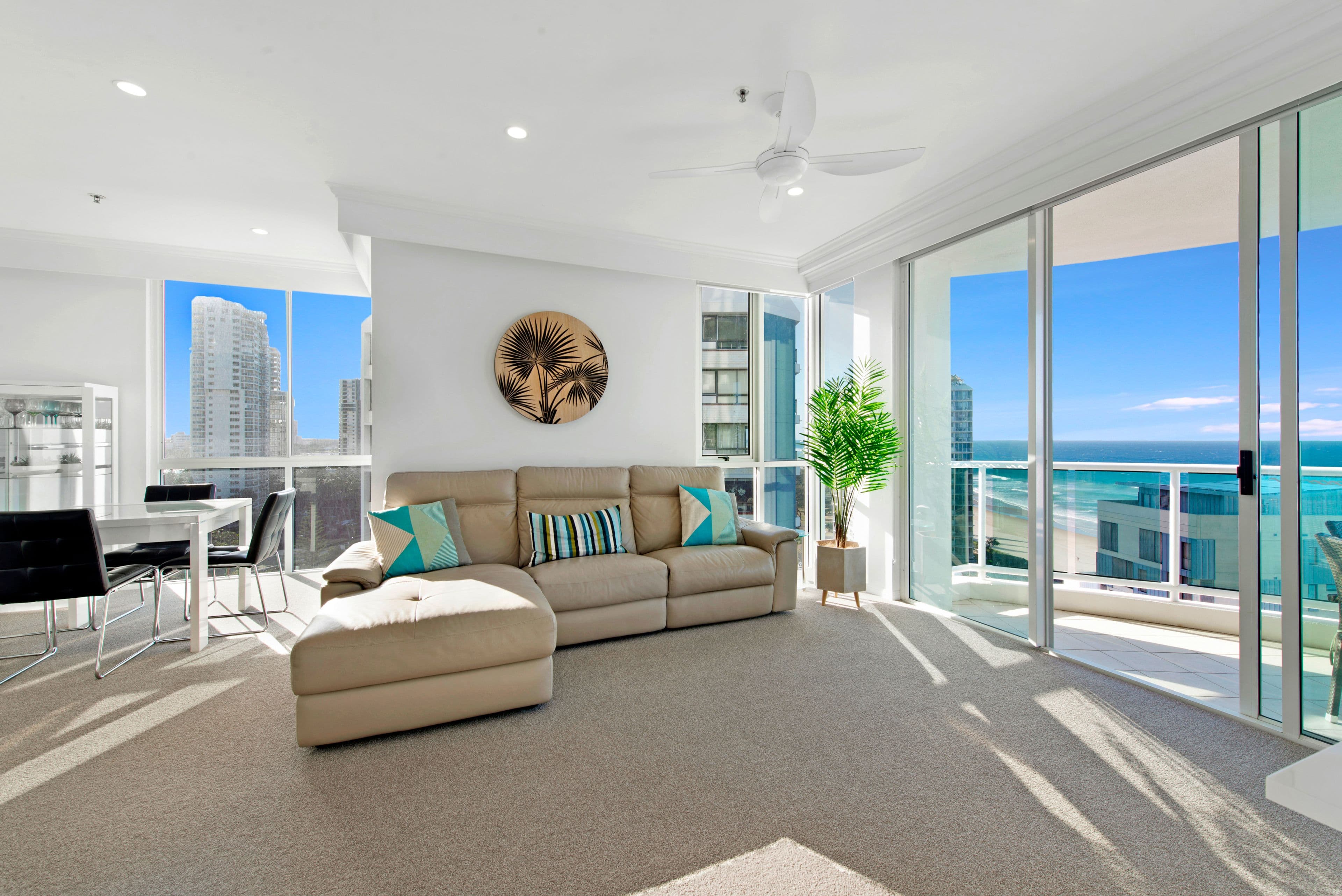 5 Woodroffe Avenue, Main Beach QLD 4217, Main Beach - Thumbnail 6