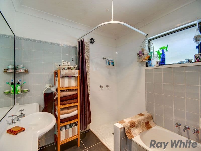 6 Tarnee Street, FERNY HILLS QLD 4055, Ferny Hills - Thumbnail 6