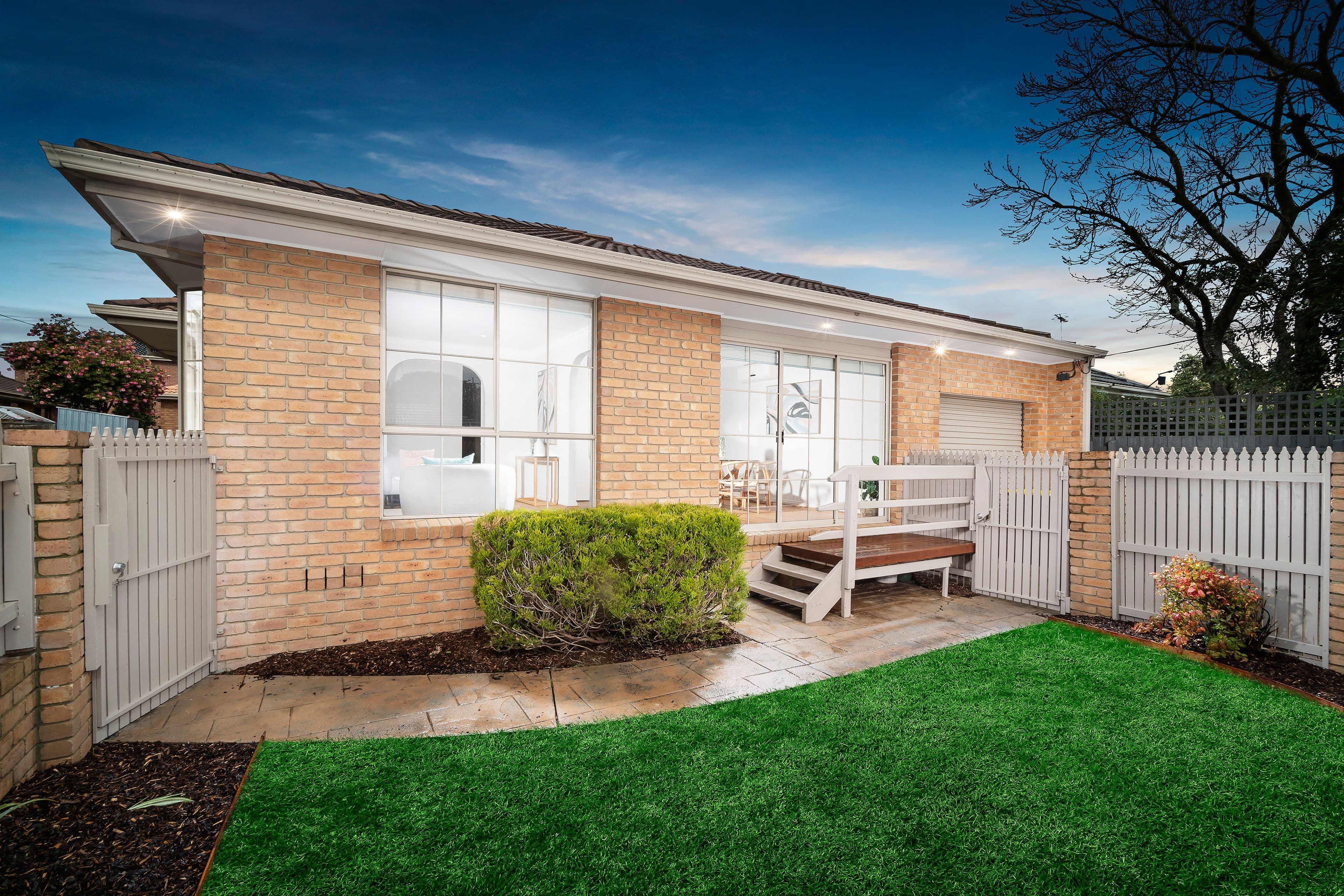 8 Sellers Street, Glen Waverley VIC 3150, Glen Waverley - Image 1