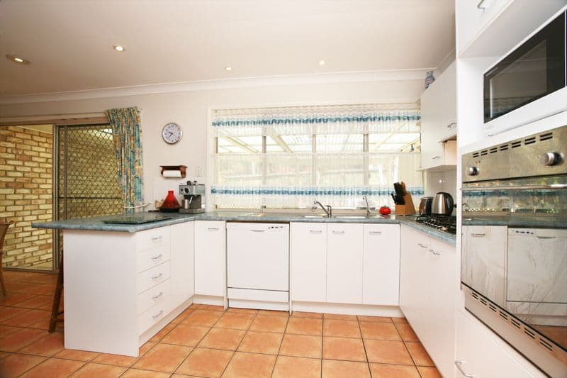 5 Naldham Close, FOREST LAKE QLD 4078, Forest Lake - Thumbnail 3