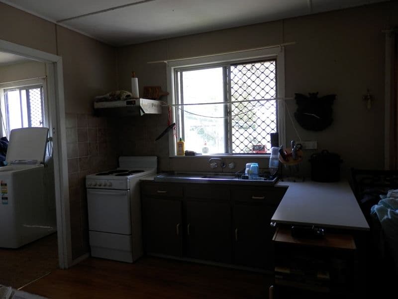 66 Alice Street, SILKSTONE QLD 4304, Silkstone - Thumbnail 4