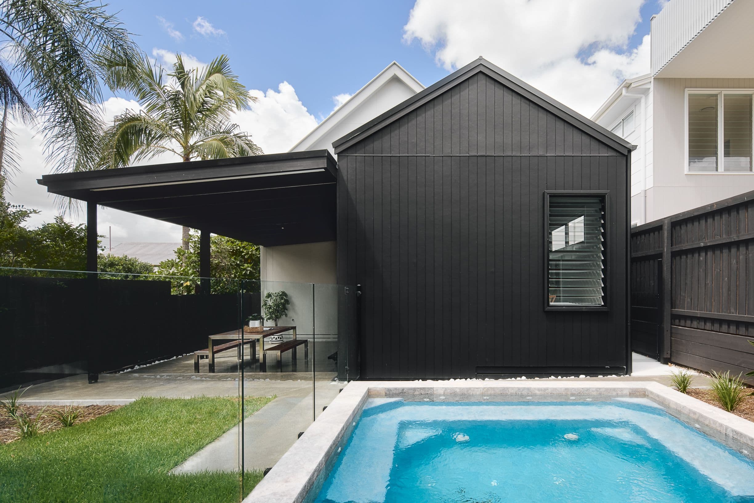 70 Longfellow Street, Norman Park QLD 4170, Norman Park - Thumbnail 2