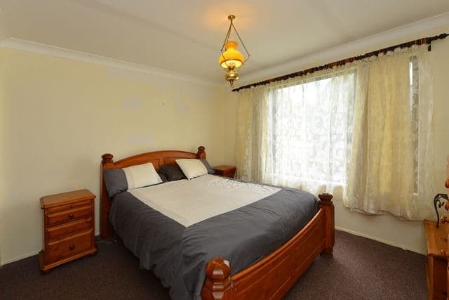 16 Regent Street, DARLING HEIGHTS QLD 4350, Darling Heights - Thumbnail 6