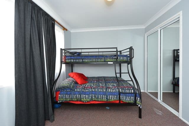 16 Regent Street, DARLING HEIGHTS QLD 4350, Darling Heights - Thumbnail 7