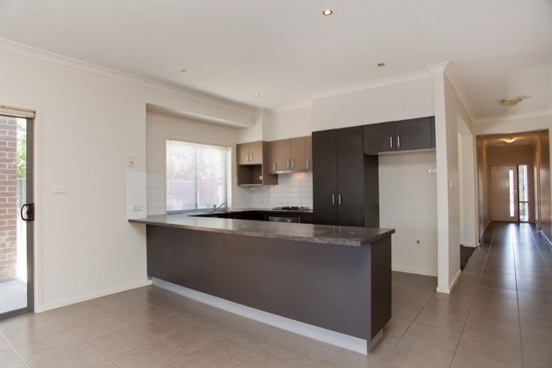 14 Arbour Street, MERNDA VIC 3754, Mernda - Thumbnail 2