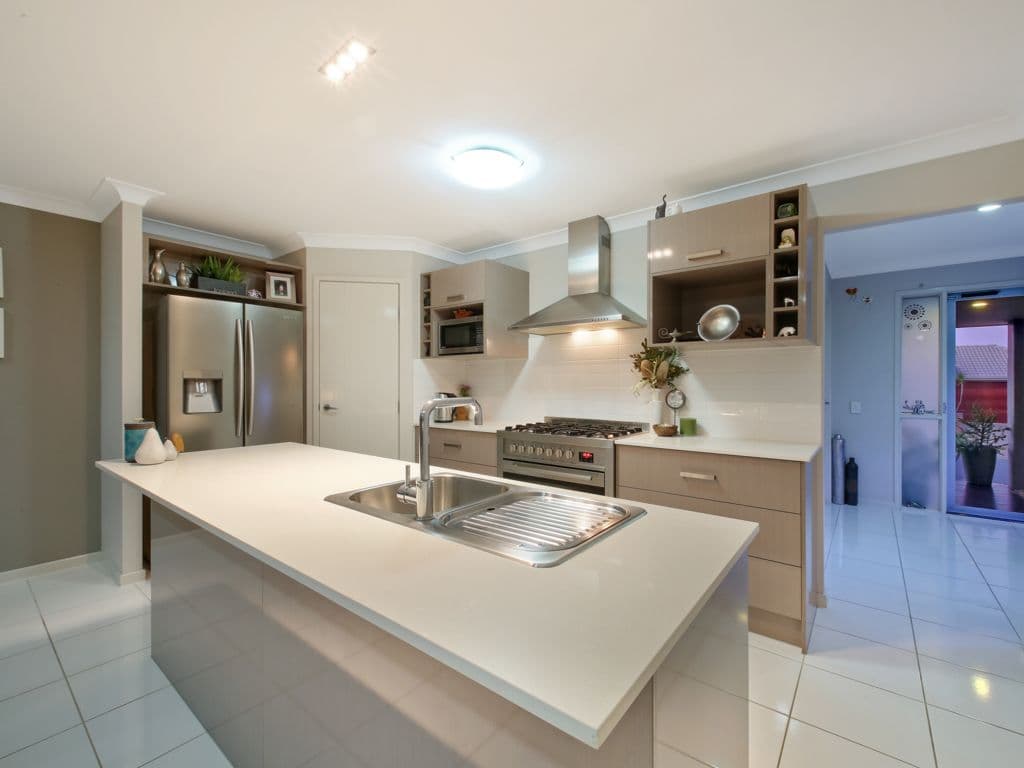 19 Severn Crescent, North Lakes QLD 4509, North Lakes - Thumbnail 3