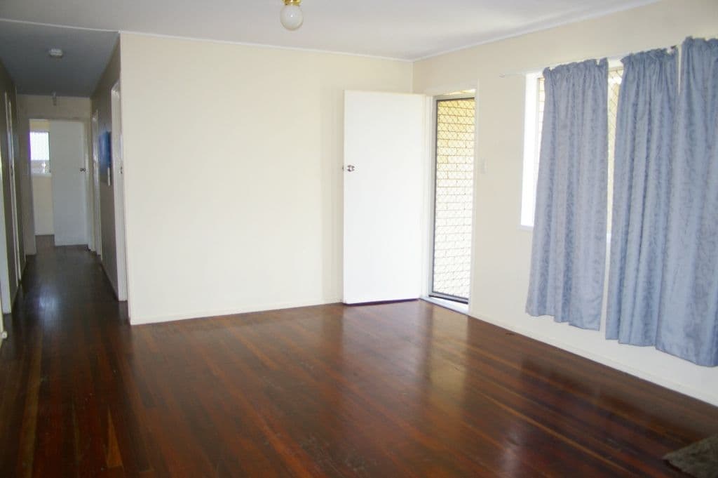 16 Azalea Street, DECEPTION BAY QLD 4508, Deception Bay - Thumbnail 6