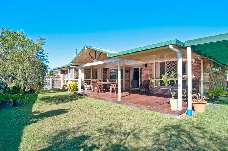 17 Rosslare Street, CALOUNDRA WEST QLD 4551, Caloundra West - Thumbnail 2