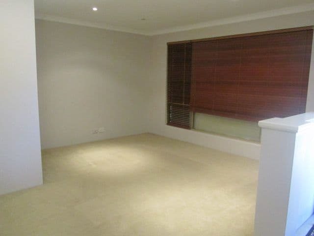 3 Cessford Close, Leda WA 6170, Leda - Thumbnail 2