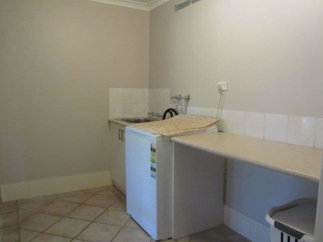 3 Cessford Close, Leda WA 6170, Leda - Thumbnail 8