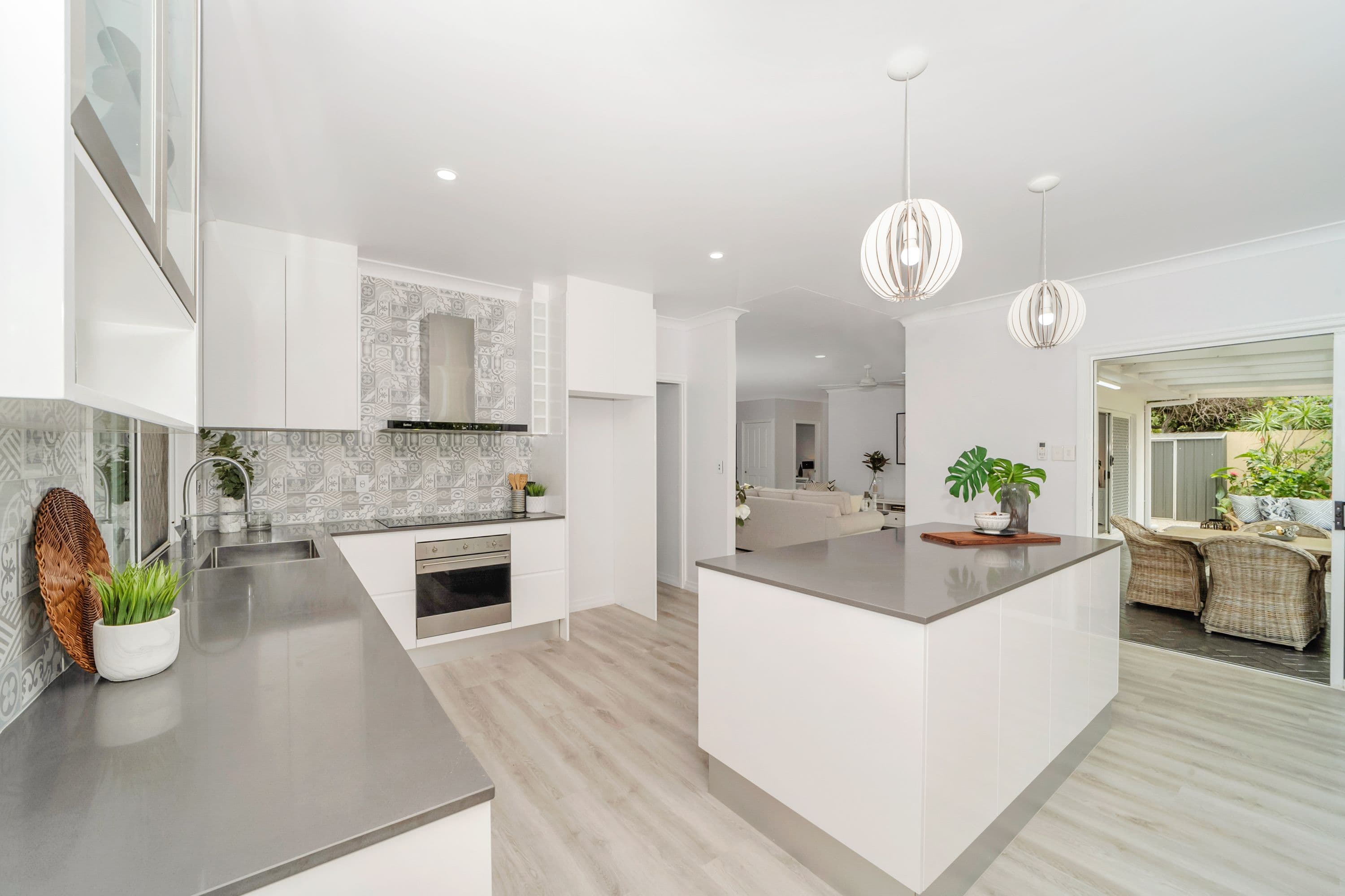 81A Cook Street, North Ward QLD 4810, North Ward - Thumbnail 2