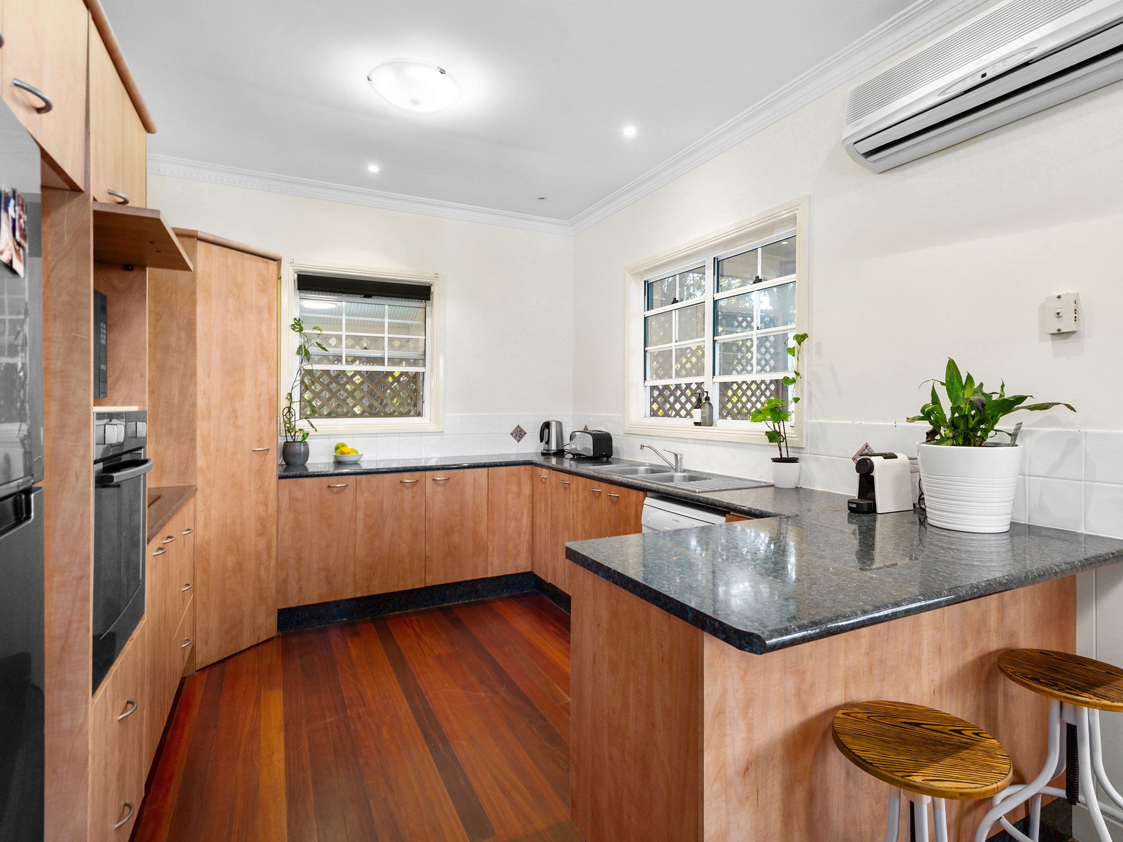 65 Coventry Street, Hawthorne QLD 4171, Hawthorne - Thumbnail 3
