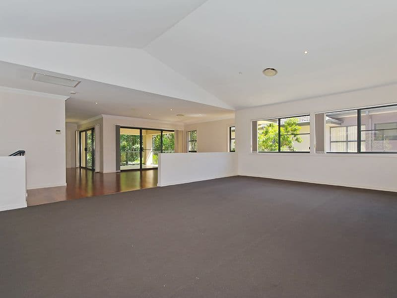 16 Northpoint Close, ROBINA QLD 4226, Robina - Thumbnail 3