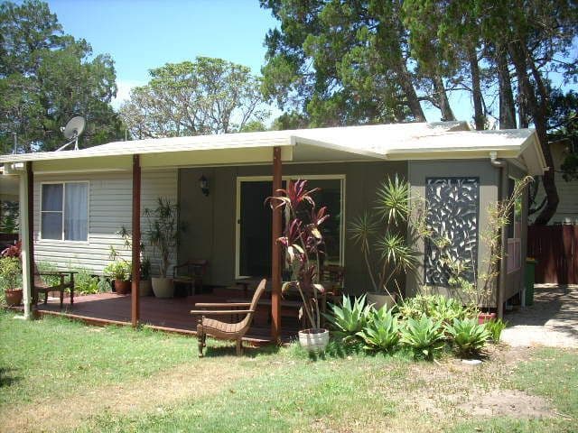 32 Satton Street, Russell Island QLD 4184, Russell Island - Thumbnail 2