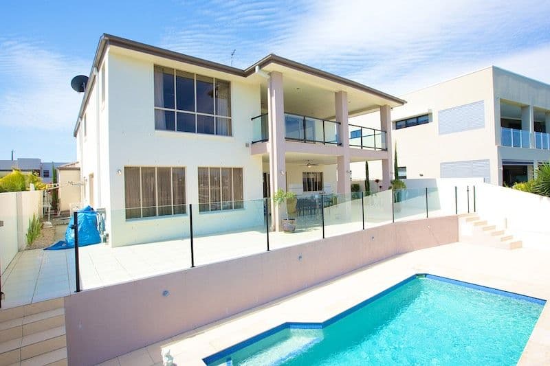 54 East Quay Drive, BIGGERA WATERS QLD 4216, Biggera Waters - Thumbnail 3