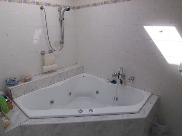10 Scott Court, Bucasia, Bucasia - Thumbnail 3