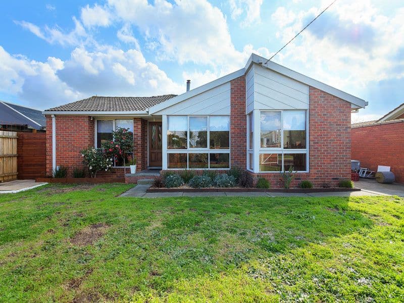 6 Sandleford Place, DINGLEY VILLAGE VIC 3172, Dingley Village - Thumbnail 2