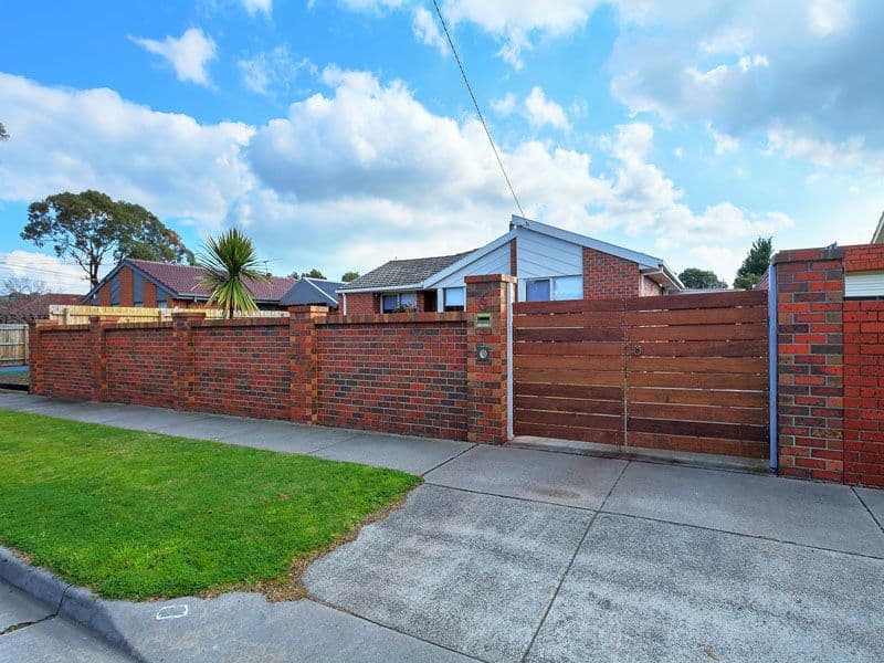 6 Sandleford Place, DINGLEY VILLAGE VIC 3172, Dingley Village - Thumbnail 3