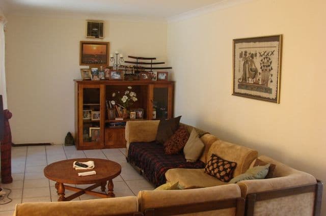 17 Muscharry Road, LONDONDERRY NSW 2753, Londonderry - Thumbnail 2