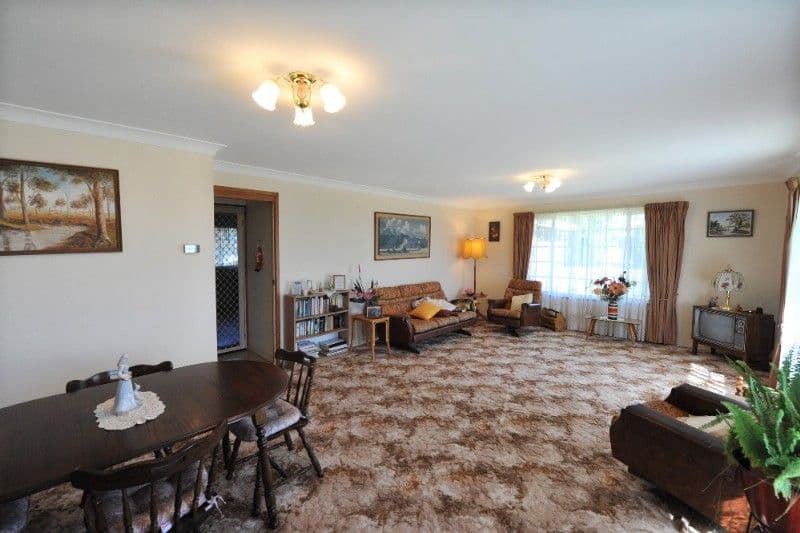 32 Arabian Street, HARRISTOWN QLD 4350, Harristown - Thumbnail 3