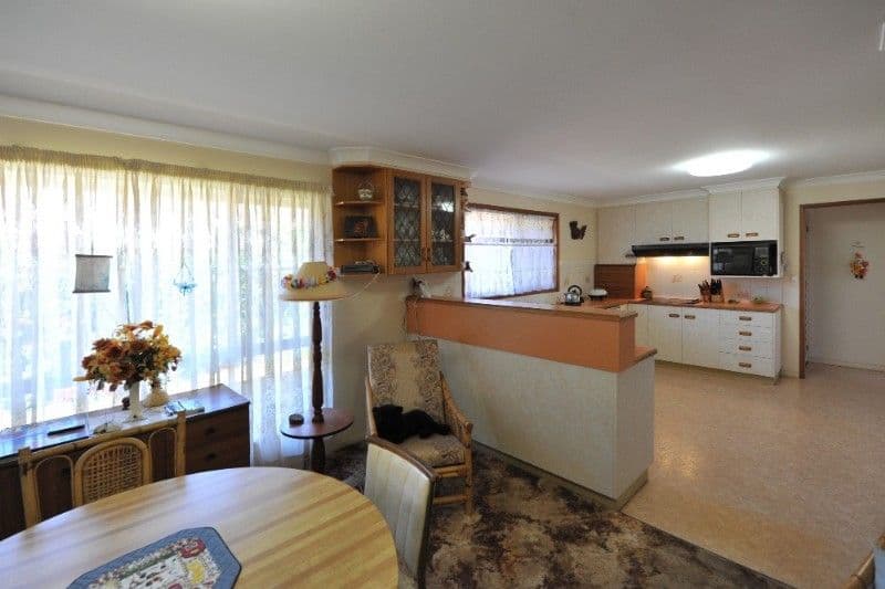 32 Arabian Street, HARRISTOWN QLD 4350, Harristown - Thumbnail 5