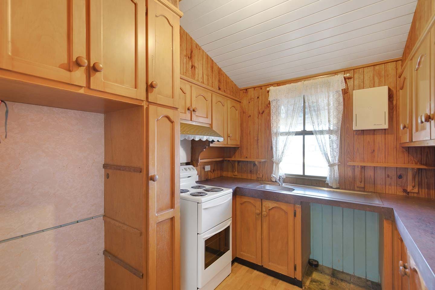 114 Torquay Road, Scarness QLD 4655, Scarness - Thumbnail 2
