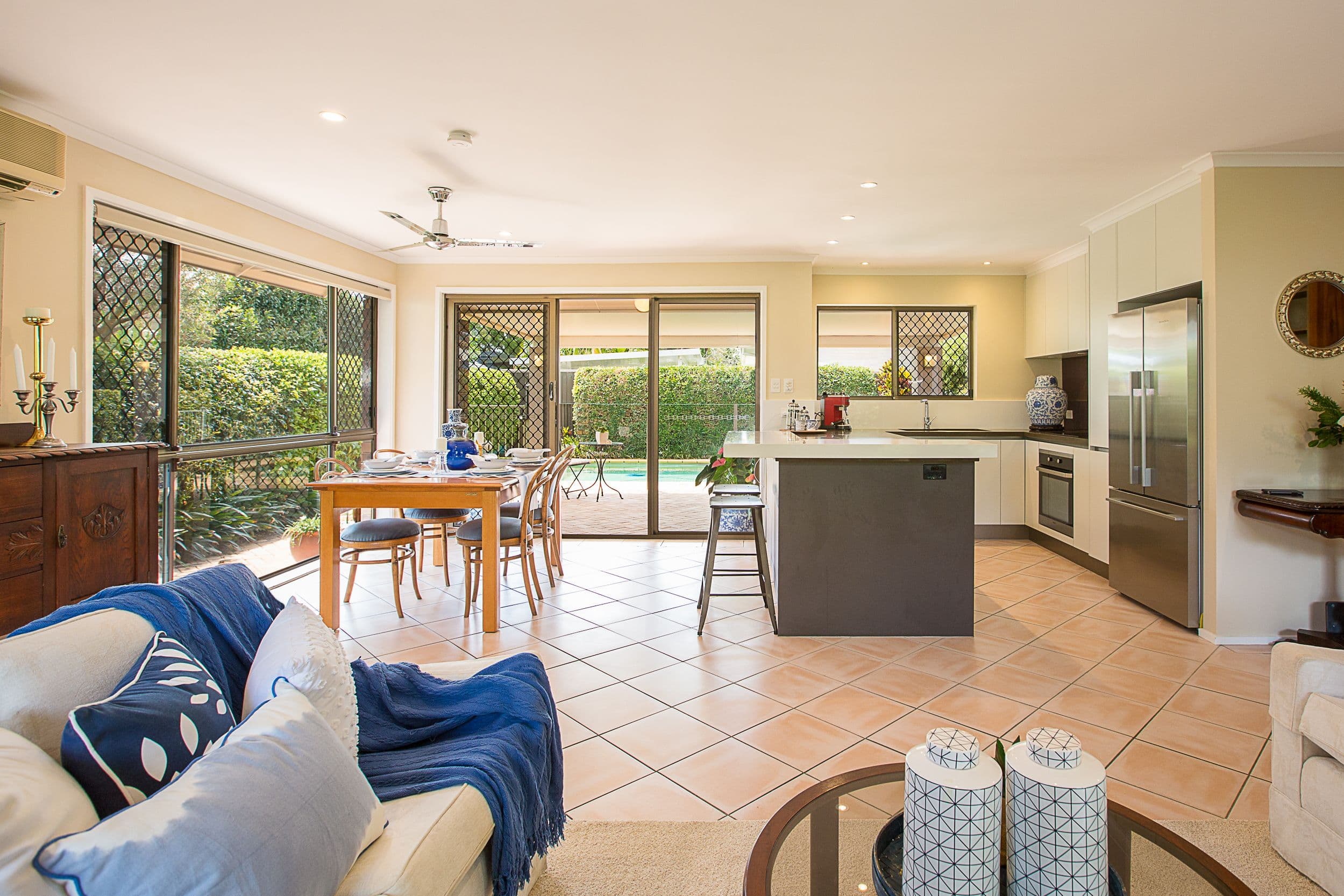 19 Runaway Bay Avenue, Runaway Bay QLD 4216, Runaway Bay - Thumbnail 4