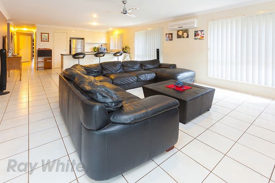 10 Janus Grove, SPRINGFIELD LAKES QLD 4300, Springfield Lakes - Thumbnail 4