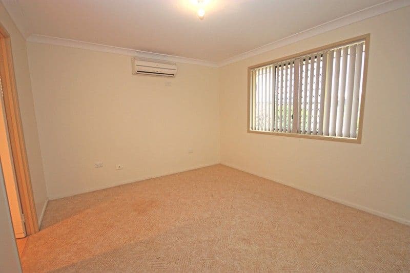 24 Harcla Close, BILOELA QLD 4715, Biloela - Thumbnail 2