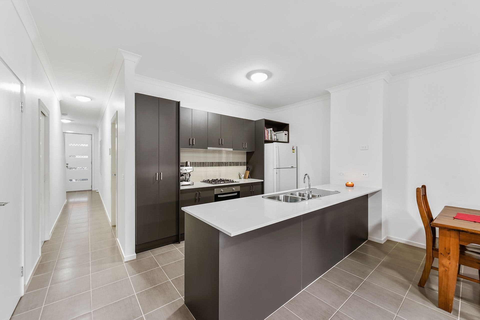 16 Allan Street, Dandenong VIC 3175, Dandenong - Thumbnail 2