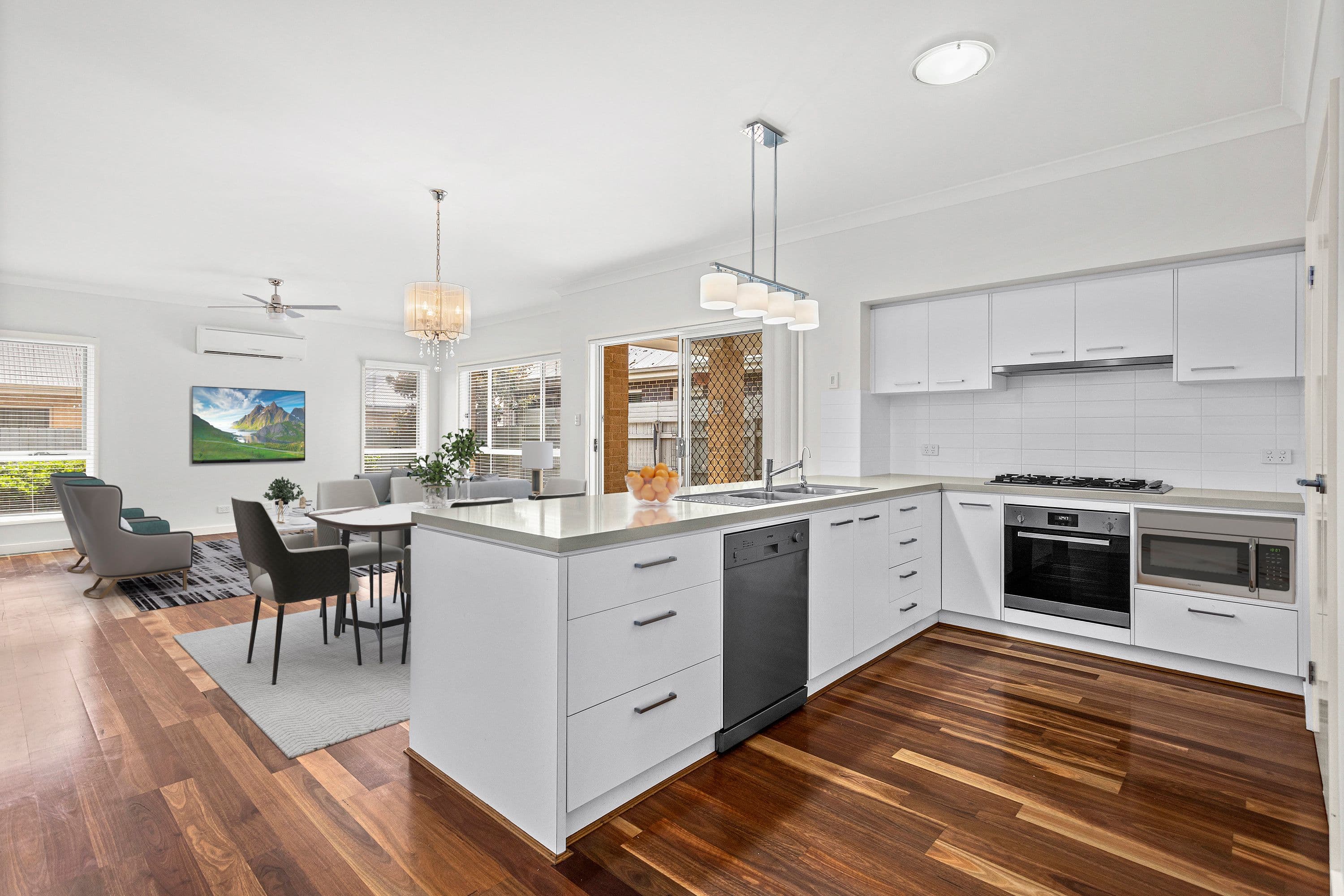 10 Mollymook Street, Tullimbar NSW 2527, Tullimbar - Thumbnail 2